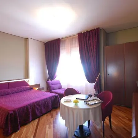 Nouvel Des Bains Hotel Pesaro