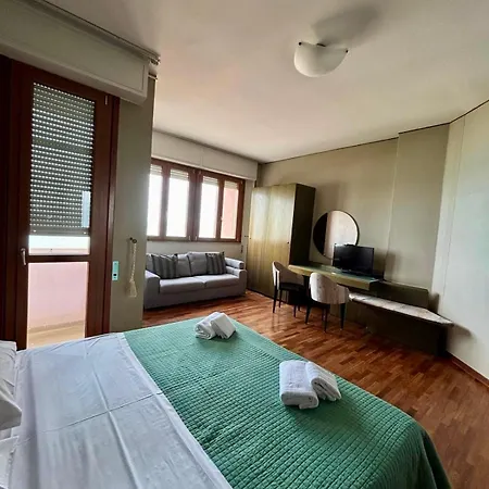 Hotel Des Bains 3*