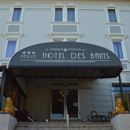 Des Bains