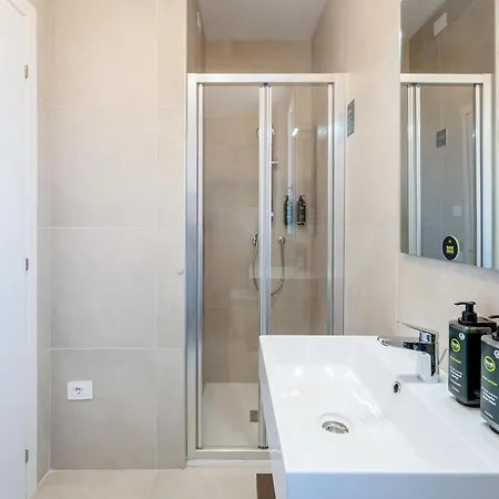 Hotel Des Bains 3*