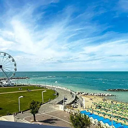 Hotel Des Bains 3*