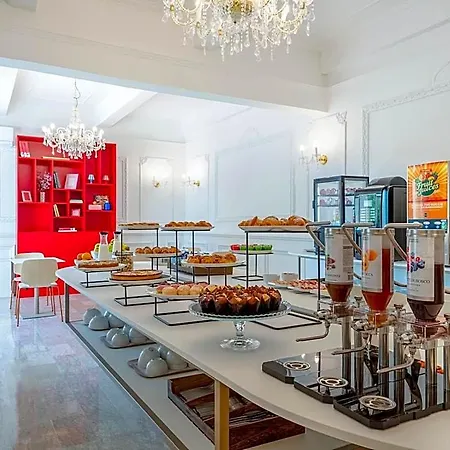 Hotel Des Bains 3*