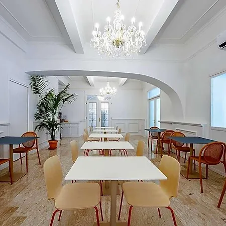 Des Bains Hotel 3*