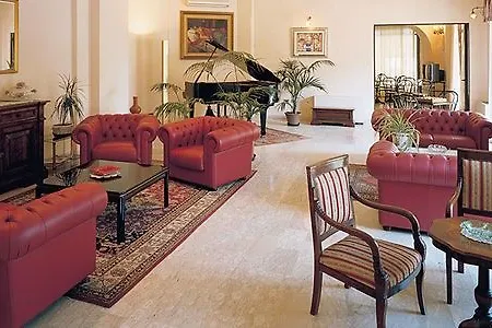 Hotel Des Bains 3*