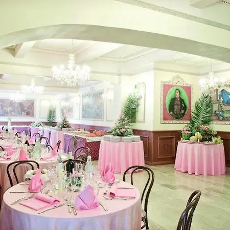מלון Des Bains 3*