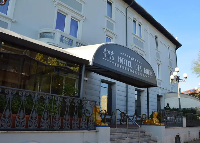 ホテル Nouvel Des Bains ペザロ