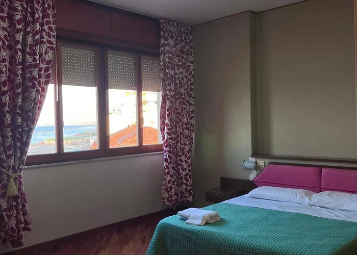 Nouvel Des Bains ホテル ペザロ