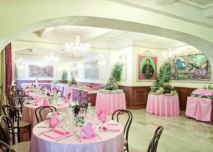 ホテル Nouvel Des Bains 3*